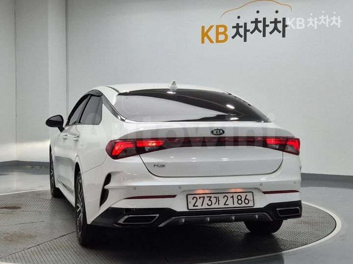 Kia K5 2020 KNAG241ABLA050814 — 2