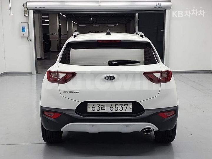 Kia Stonic 2019 — 3