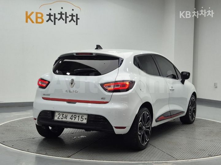 Renault Clio 2018 VF15RBJ0DJR504561 — 3