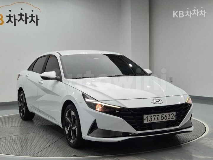Hyundai Avante 2021 KMHLM41EEMU004104 — 4