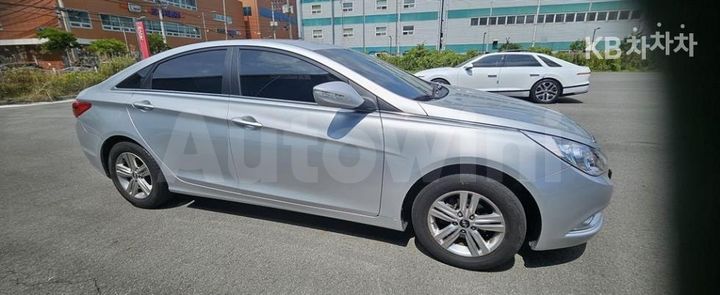Hyundai Sonata 2013 KMHEC41LBDA505177 — 3