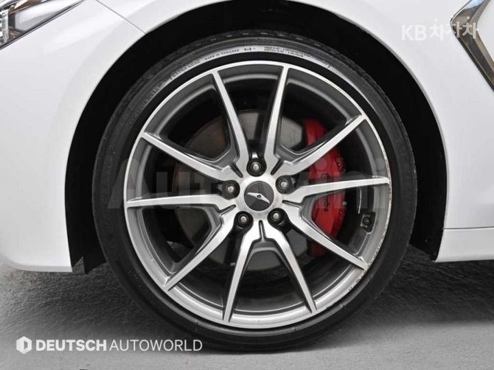 Genesis G70 2019 — 5
