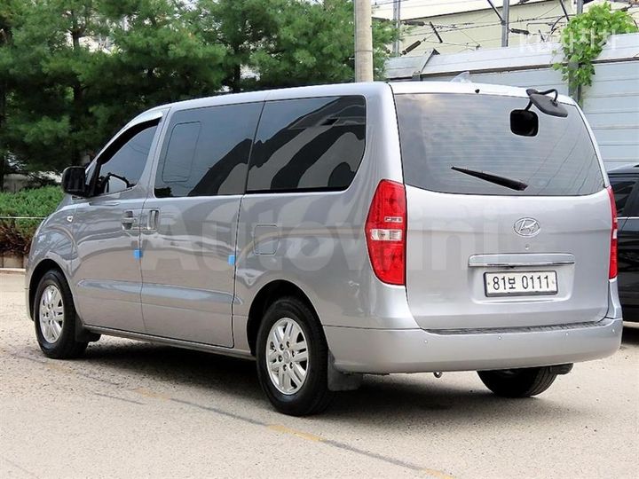 Hyundai Starex 2018 — 3