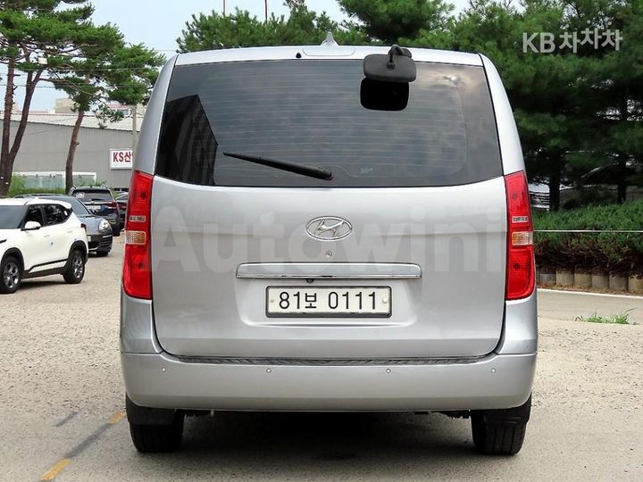 Hyundai Starex 2018 — 4