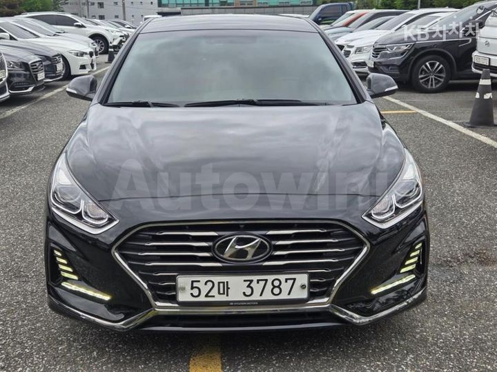 Hyundai Sonata 2019 — 2