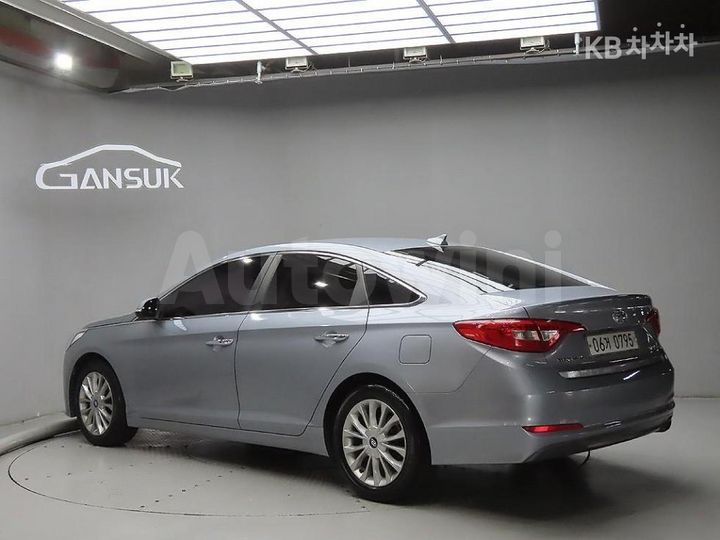 Hyundai Sonata 2017 KMHE341CBHA283978 — 3