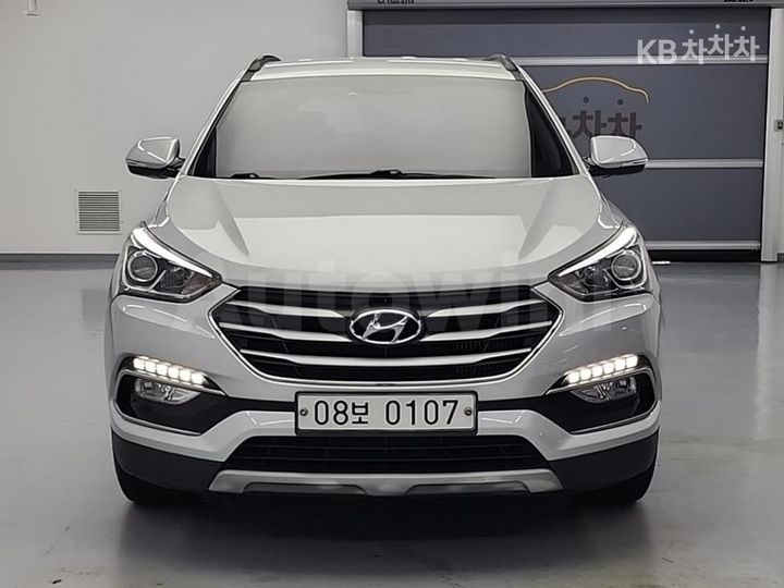 Hyundai SantaFe 2016 KMHSW81UBGU640970 — 2