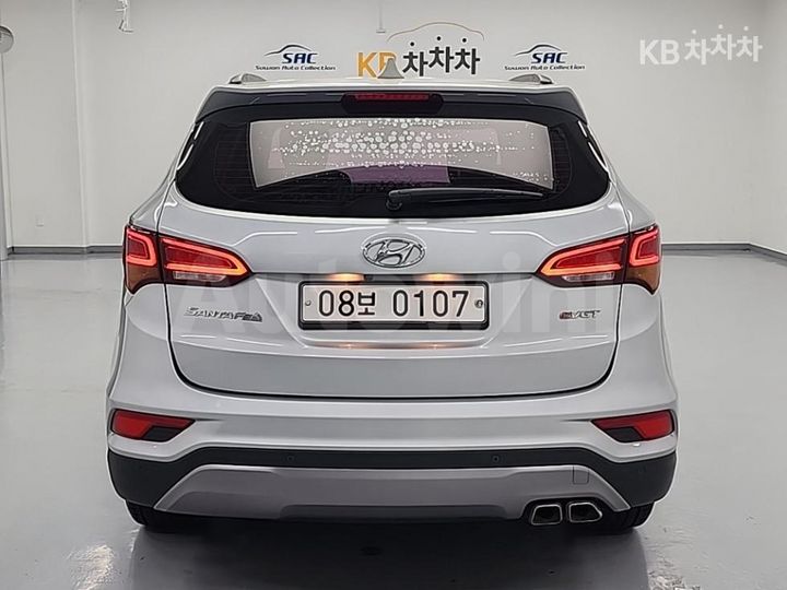 Hyundai SantaFe 2016 KMHSW81UBGU640970 — 3