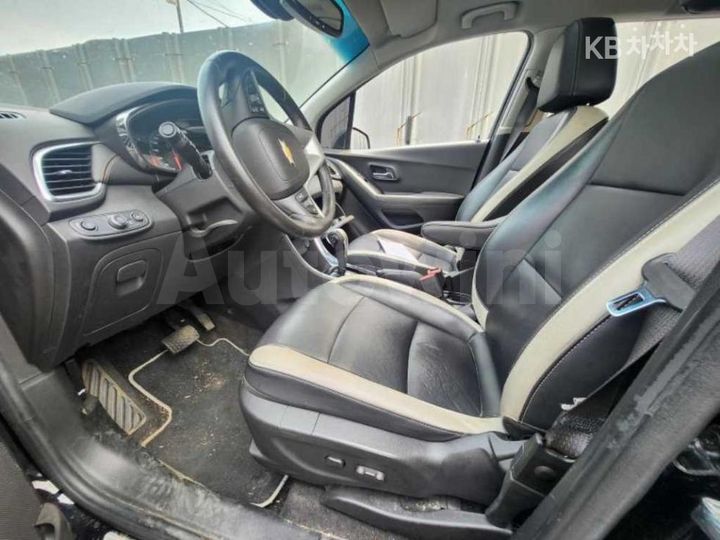 Chevrolet Trax 2018 KLABA76BDJB559178 — 3