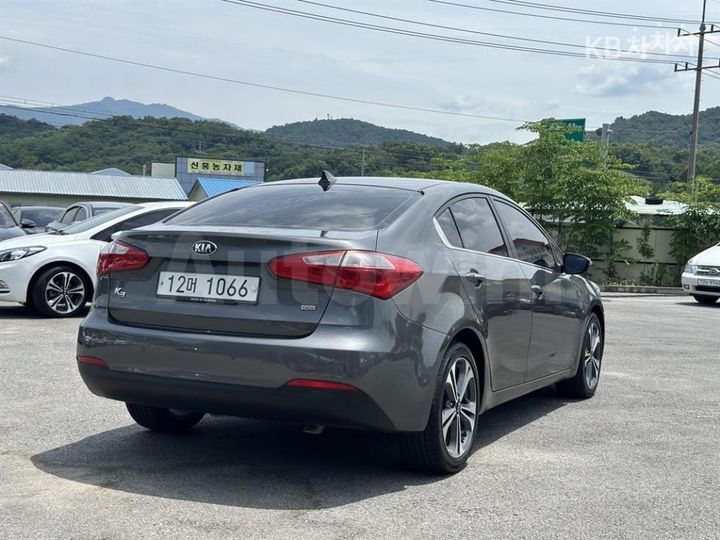 Kia K3 2013 KNAFK412BDA099303 — 5