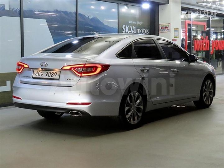 Hyundai Sonata 2015 KMHE341CBFA038238 — 4