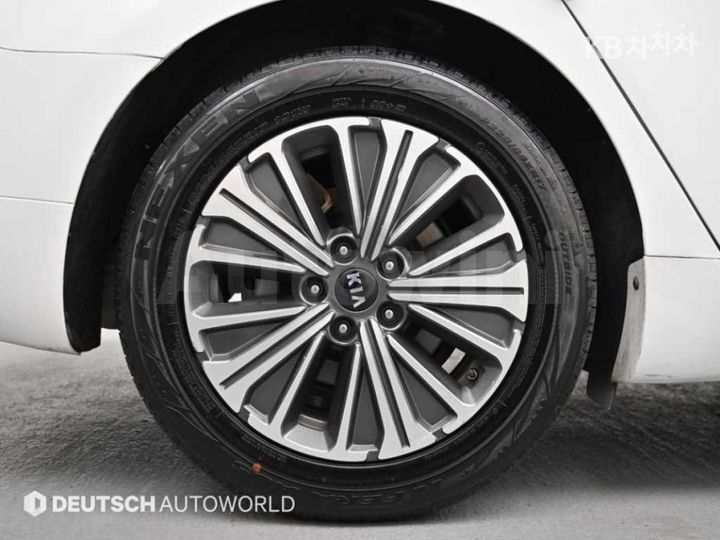 Kia K7 2020 KNALE41GBLA022395 — 5