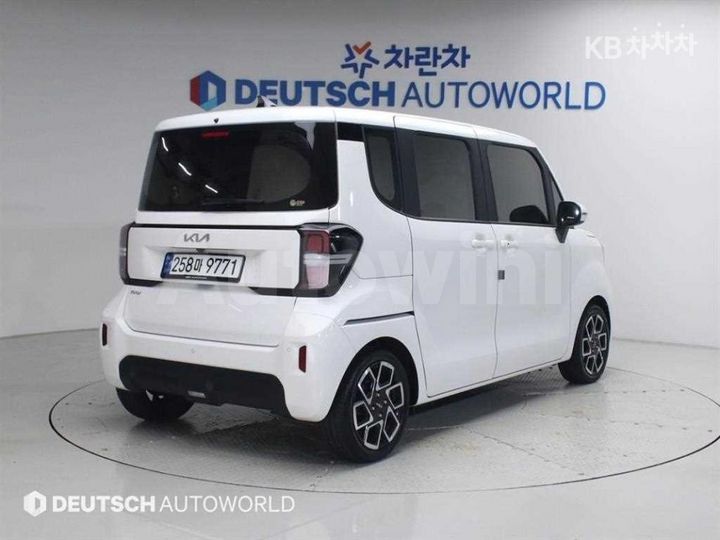 Kia Ray 2023 KNACH811BPT349056 — 2