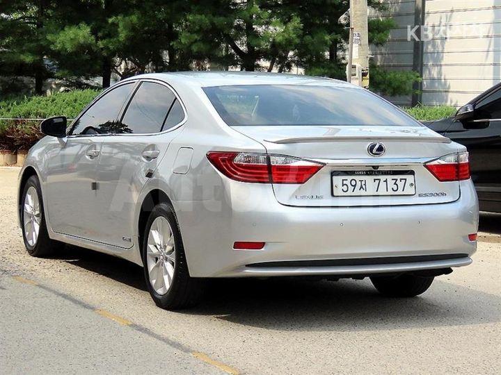 Lexus ES 2014 JTHBW1GG0E2053971 — 3