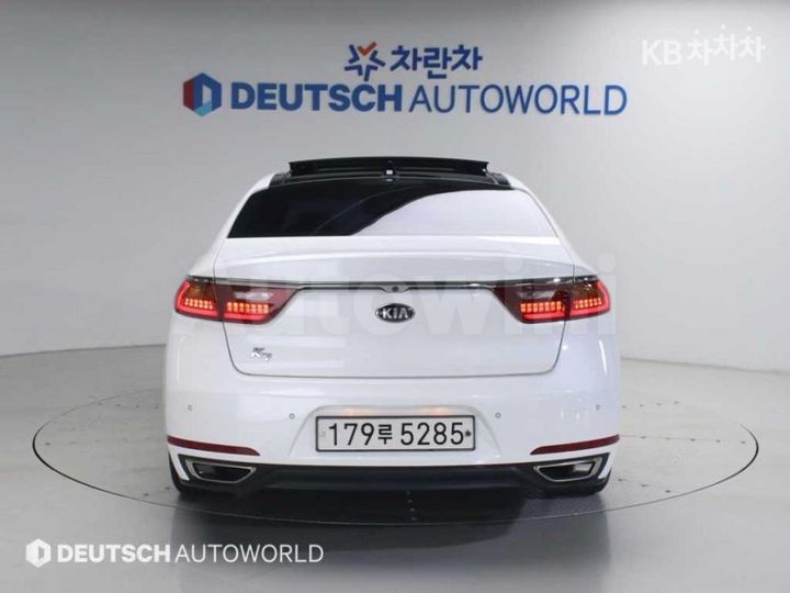 Kia K7 2016 KNALD418BGA030369 — 4