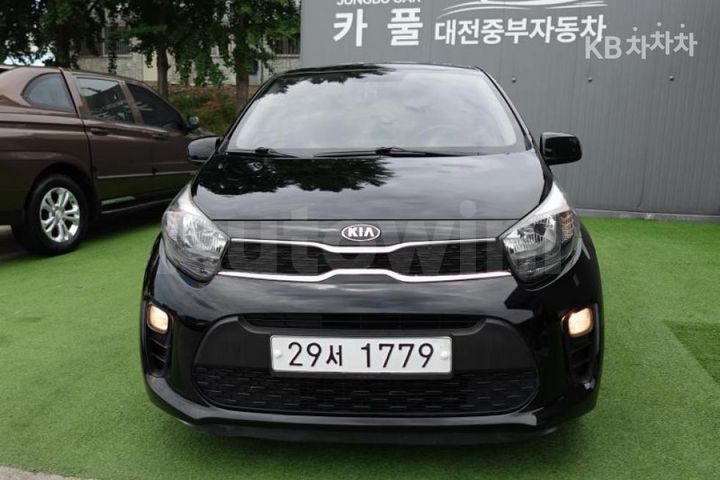 Kia Morning 2017 KNAB3511BHT046142 — 2
