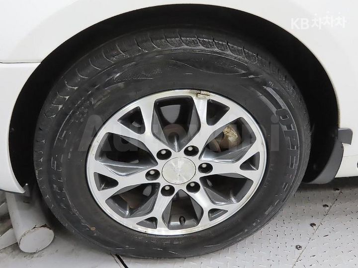 Kia Carnival 2014 — 5