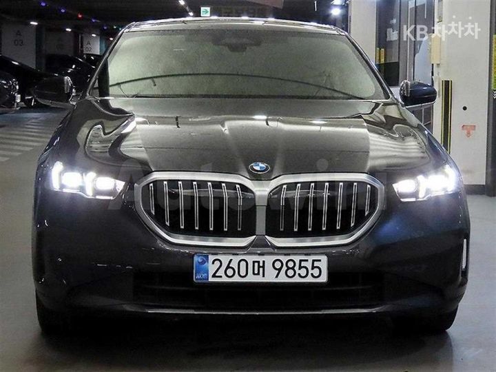 BMW 5 Series 2024 — 2
