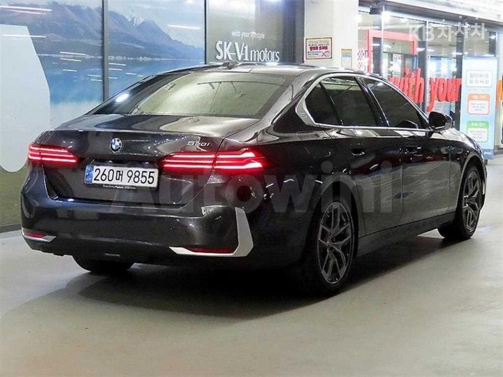 BMW 5 Series 2024 — 4
