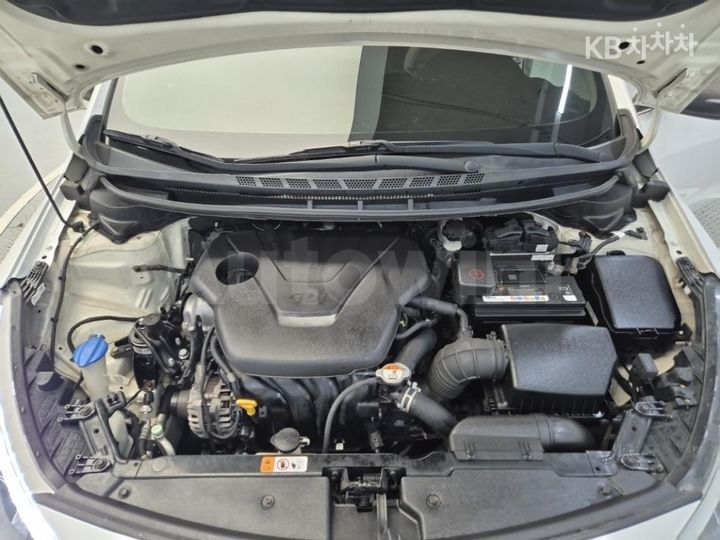 Kia K3 2015 KNAFZ412BFA421218 — 5