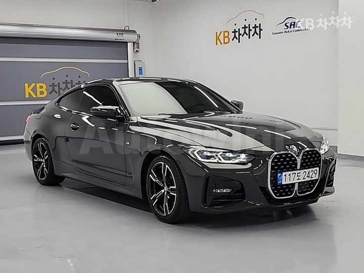 BMW 4 Series 2022 — 4