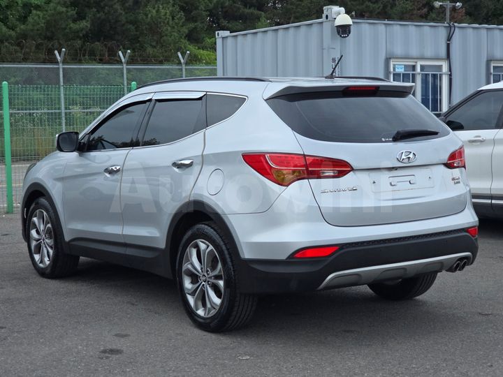 Hyundai SantaFe 2013 — 3