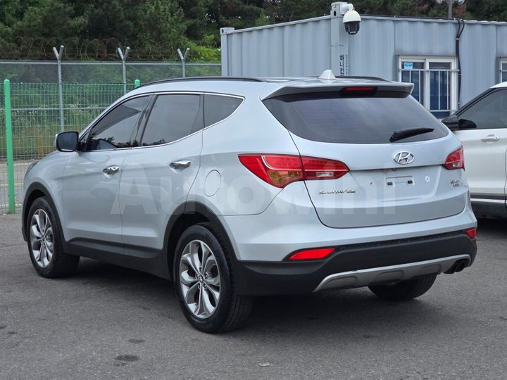 Hyundai SantaFe 2014 — 3