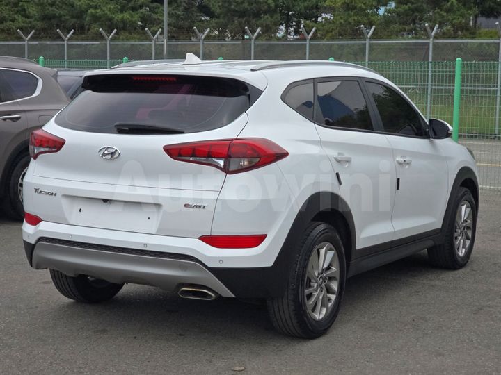 Hyundai Tucson 2017 — 5