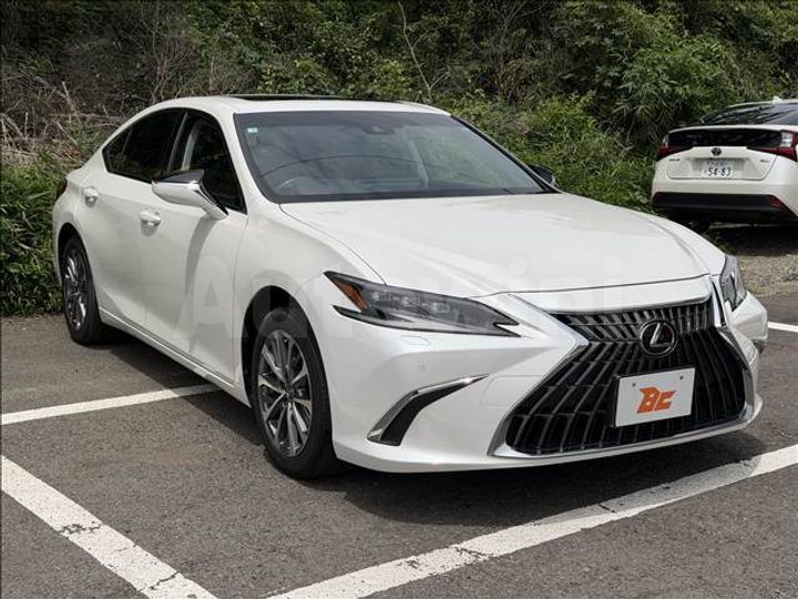 Lexus ES 2023 — 5