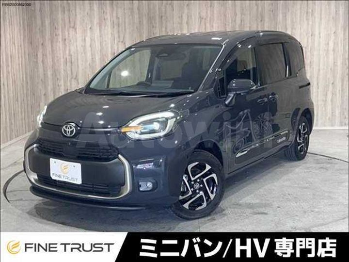 Toyota Sienta