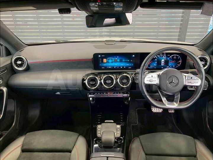 Mercedes Benz A Class 2021 — 3