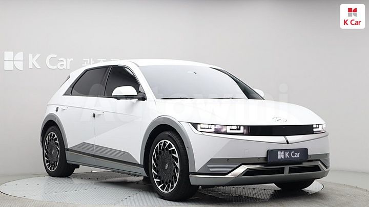 Hyundai Ioniq5 2024 KMHKR81EFRU243940 — 3