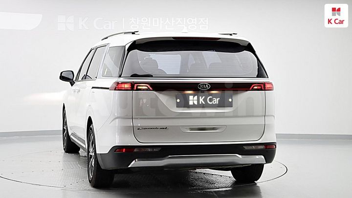 Kia Carnival 2021 KNANC81BBMS053191 — 2