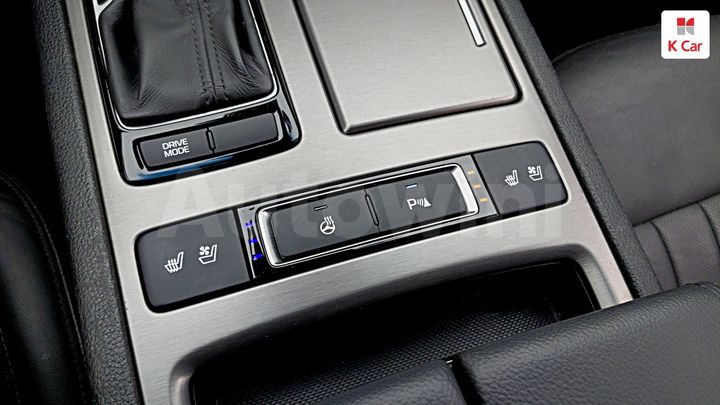 Hyundai Genesis 2014 KMHGL41DBEU012700 — 2