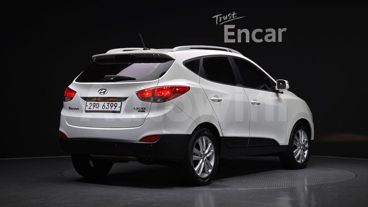 Hyundai Tucson 2012 — 2