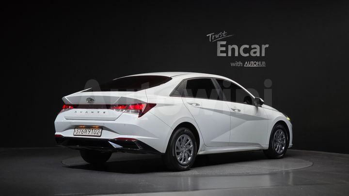 Hyundai Avante 2021 — 2