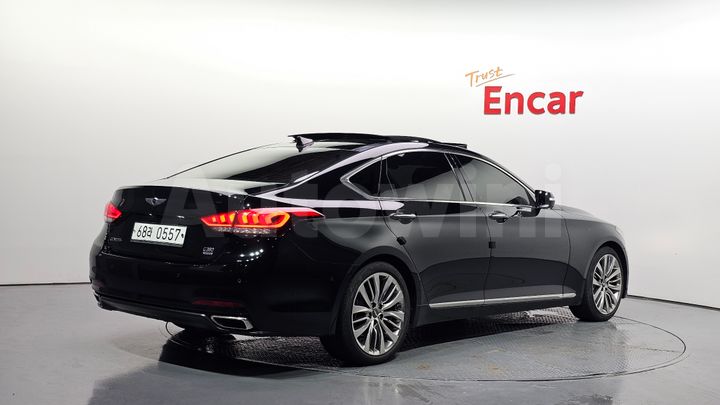 Hyundai Genesis 2016 — 2