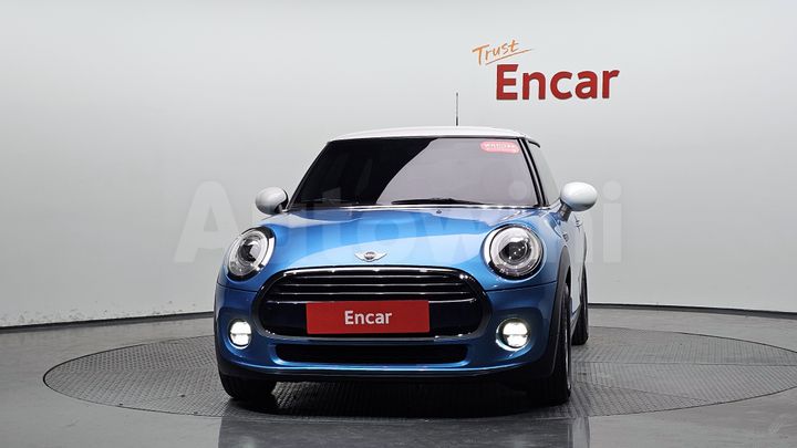 Mini Cooper 2018 — 2