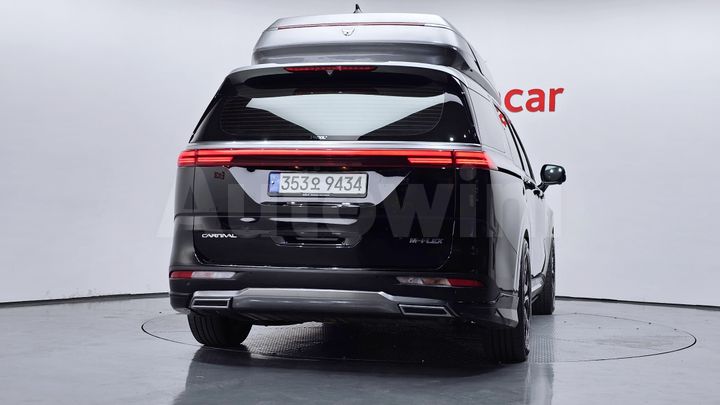 Kia Carnival 2023 — 4