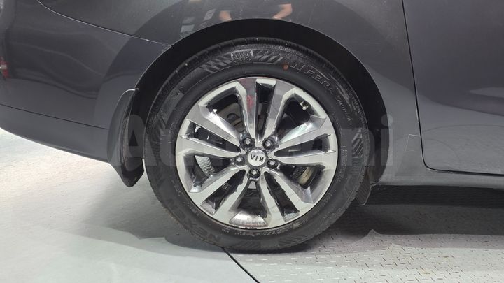 Kia Carnival 2018 — 5