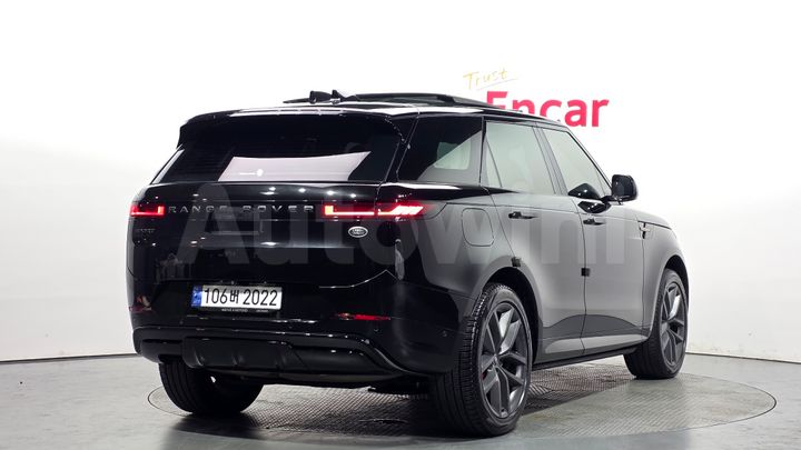 Land Rover Range Rover Sport 2023 — 2