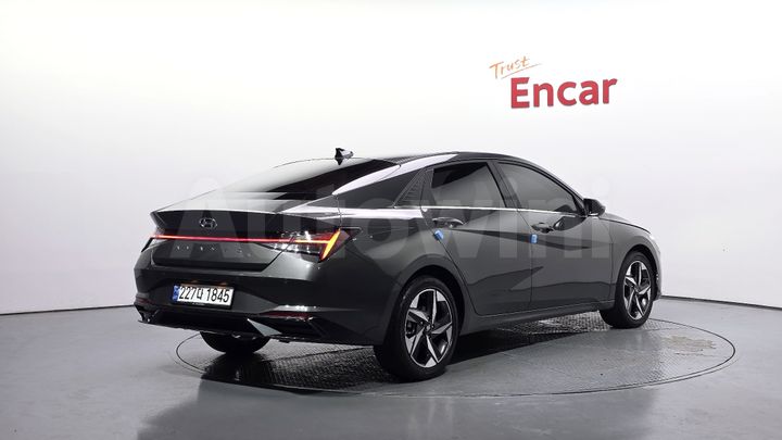 Hyundai Avante 2023 — 2