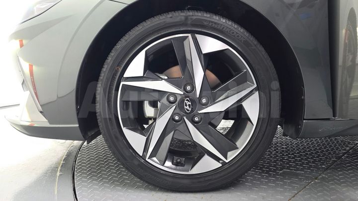 Hyundai Avante 2023 — 5