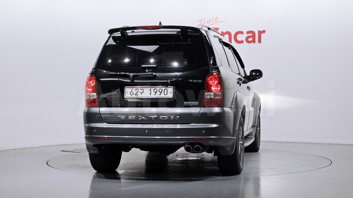 KGM (Ssangyong) Rexton 2011 — 4