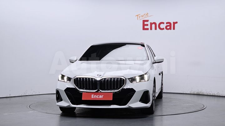 BMW 5 Series 2024 — 3