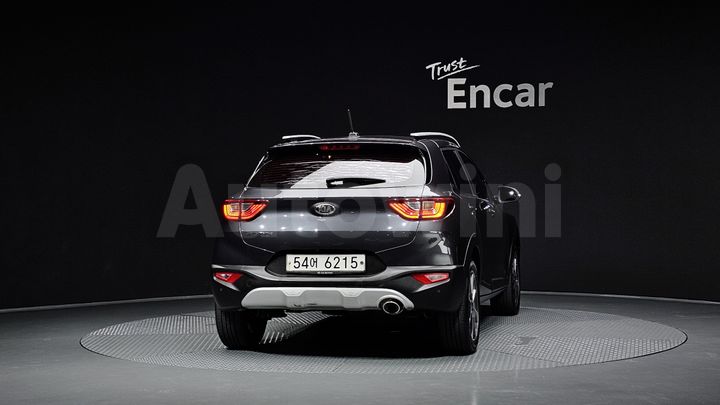 Kia Stonic 2018 — 4