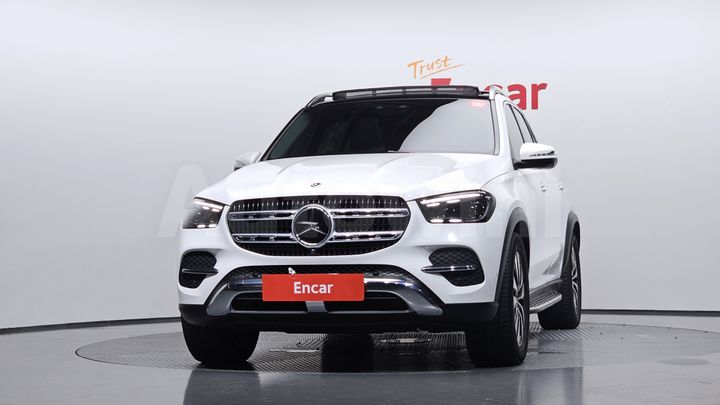 Mercedes Benz GLE Class 2024 — 3
