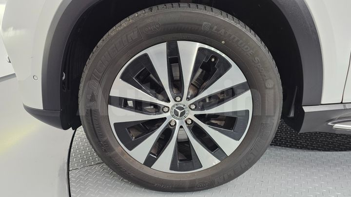 Mercedes Benz GLE Class 2024 — 5