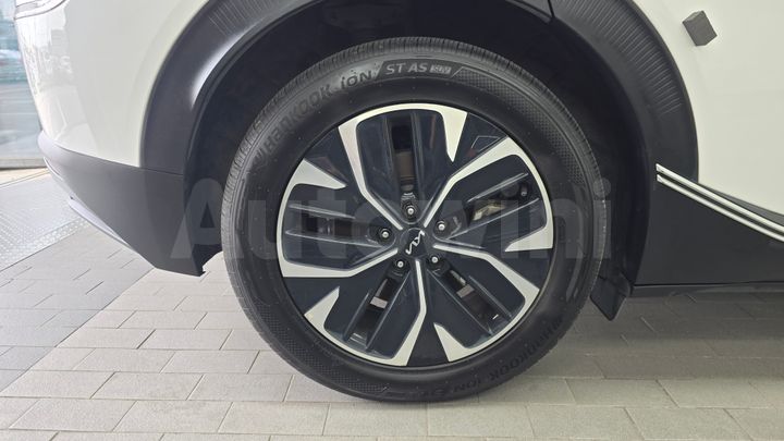 Kia EV6 2022 — 5