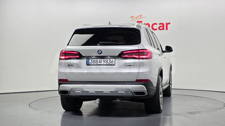 BMW X5 2021 — 4